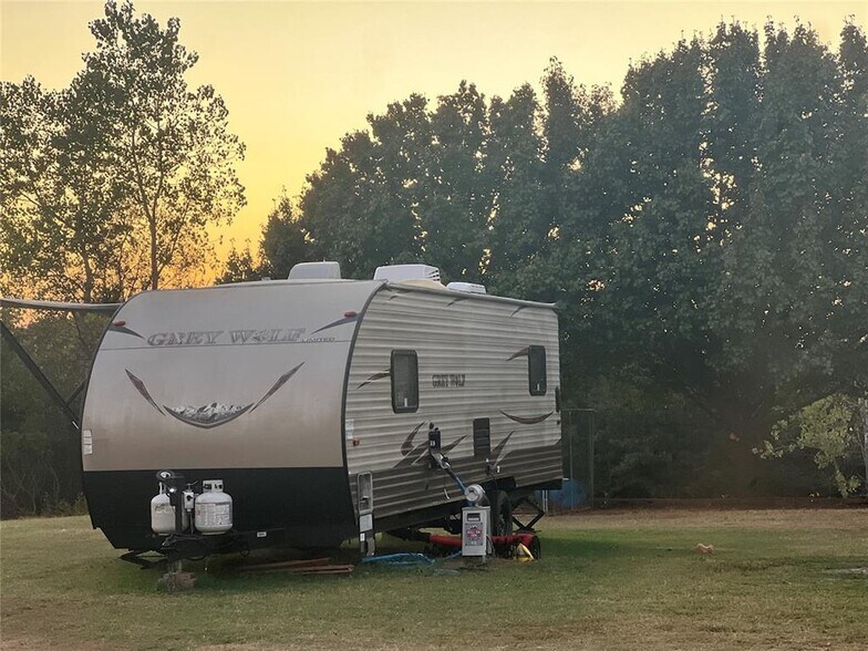 More Photos Of 102 Highway 177, Carney Trailer Camper Park For Sale