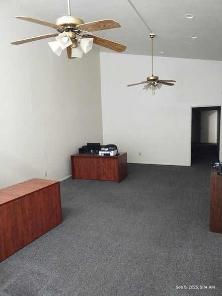 More Photos Of 700 Scenic Dr, Modesto Office For Lease