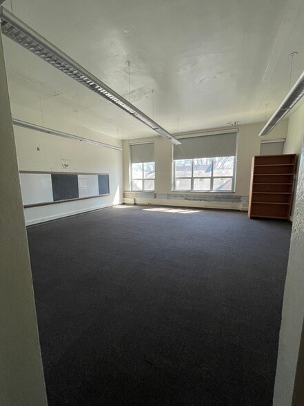 More Photos Of 225 E North St, Butler Schools For Sale