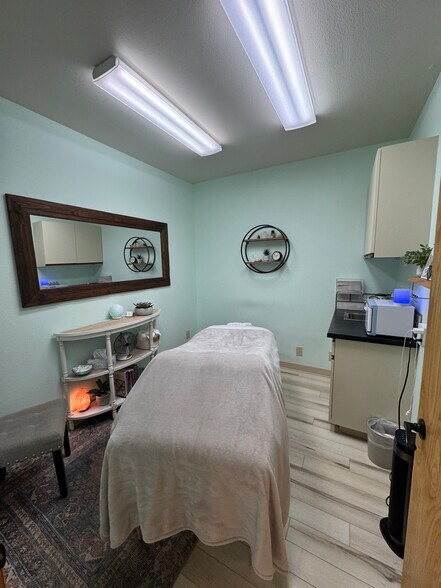 More Photos Of 2020-2030 Blue Mesa Ct, Loveland Medical For Sale