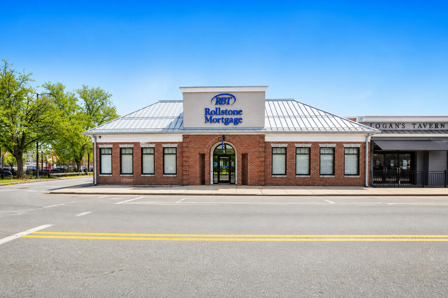 Primary Photo Of 4 Central St, Leominster Storefront Retail Office For Sale