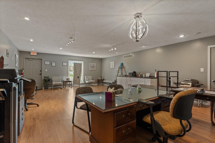 More Photos Of 51529-51541 Bittersweet Rd, Granger Office For Sale