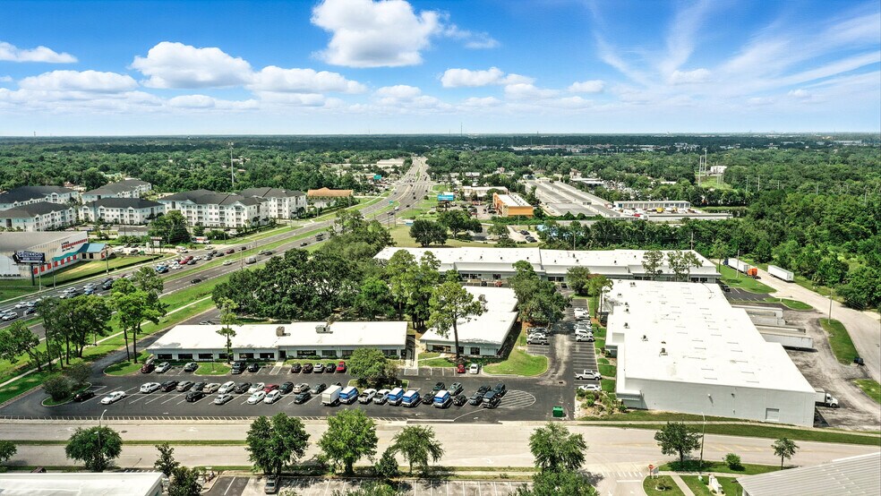 More Photos Of 701 S Kirkman Rd, Orlando Flex For Lease