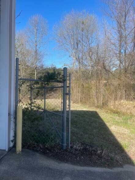 More Photos Of 4615 N Highway 71, Alma Freestanding For Sale