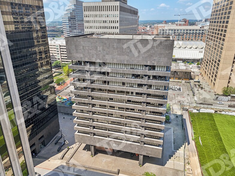 More Photos Of 20 S Charles St, Baltimore Office For Lease