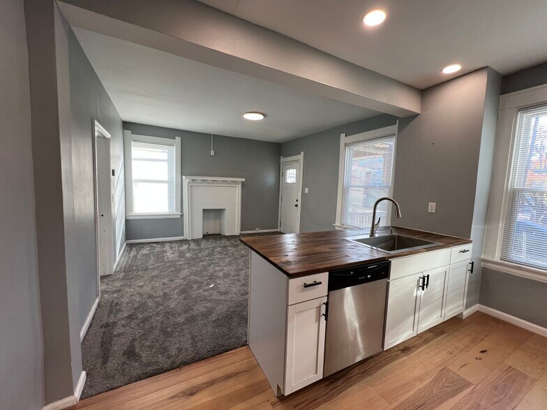 More Photos Of 2600-2604 Melrose Ave, Cincinnati Apartments For Sale