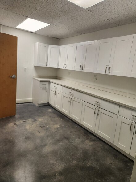 More Photos Of 601-623 E Atlantic Blvd, Pompano Beach Unknown For Lease