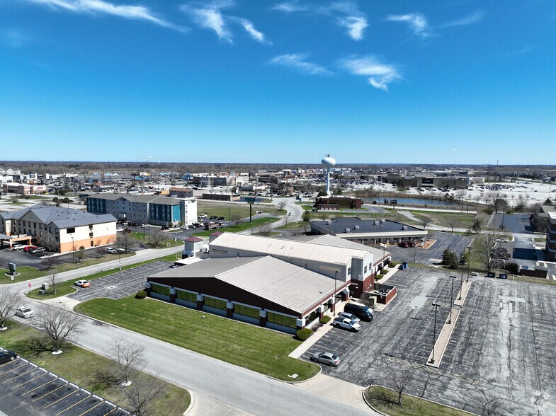 More Photos Of 1433 E 83rd Ave, Merrillville Office For Sale
