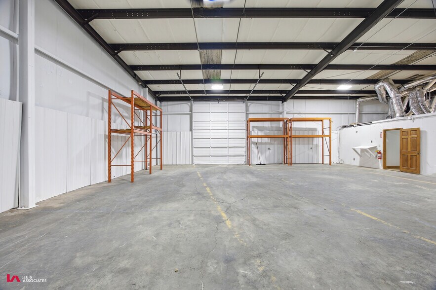 More Photos Of 1500 Union Hill Rd, Alpharetta Manufacturing For Lease
