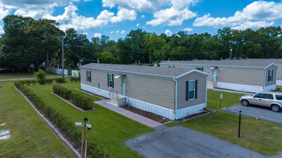 More Photos Of 8035 Gardner Rd, Tampa Manufactured Housing Mobile Home Park For Sale