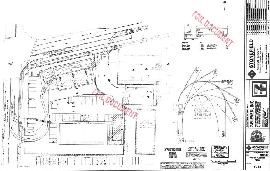 More Photos Of 2320 Union Blvd, Bay Shore General Retail For Lease