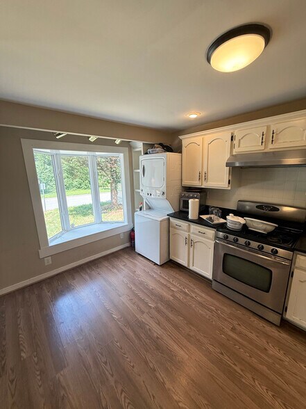 More Photos Of 7507 Dartmouth Ave, College Park Apartments For Sale