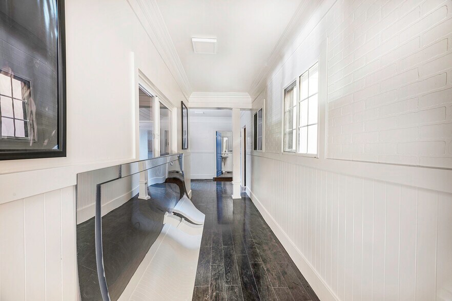 More Photos Of 219 E Broadway, Long Beach Storefront For Lease