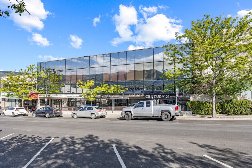 More Photos Of 351-391 Hudson St NW, Salmon Arm Office For Lease