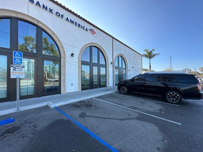 More Photos Of 4625-4635 Admiralty Way, Marina Del Rey Unknown For Lease