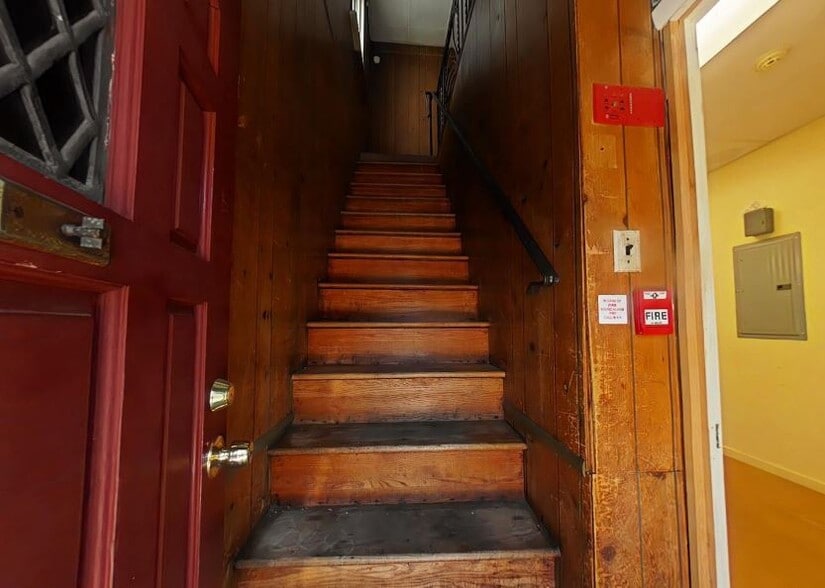 More Photos Of 1850 S 23rd St, Philadelphia Apartments For Lease