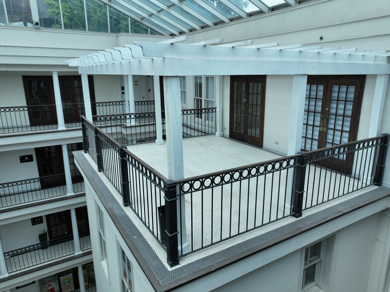 More Photos Of 1708 Peachtree St NW, Atlanta Medical For Sale