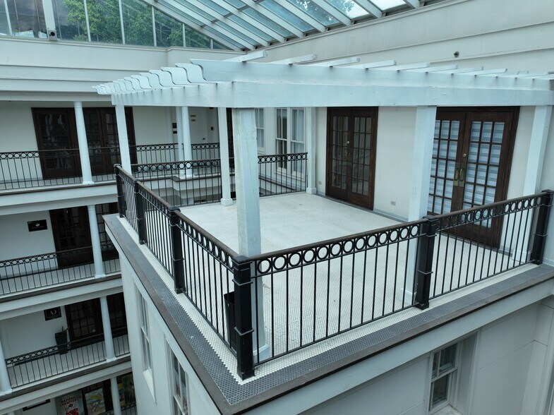 More Photos Of 1708 Peachtree St NW, Atlanta Medical For Sale