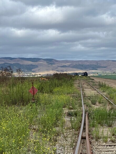 Primary Photo Of 1702 Sinton Rd, Santa Maria Land For Lease