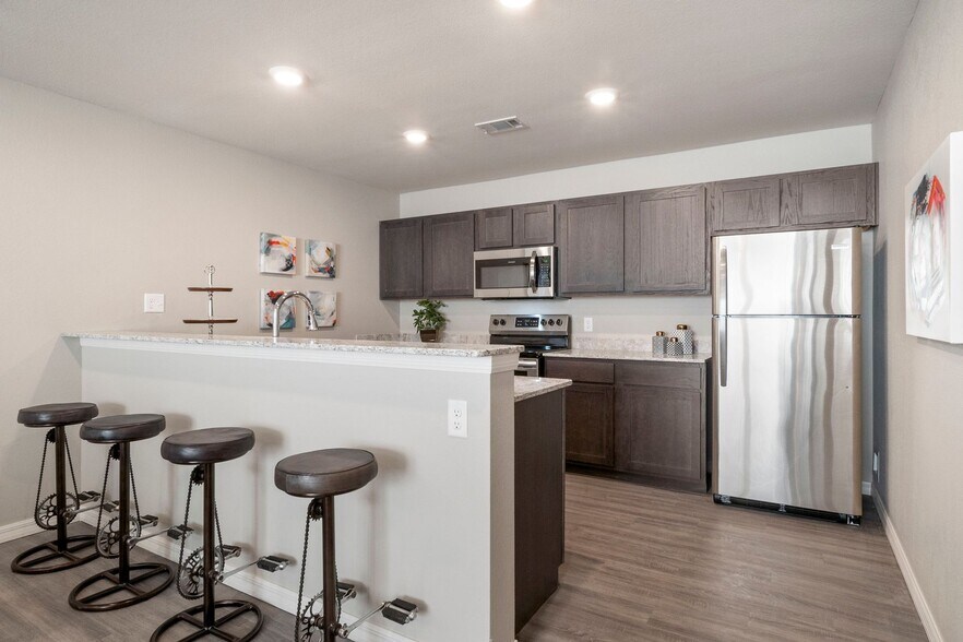 More Photos Of 617 Spallone Blvd, Springdale Apartments For Sale