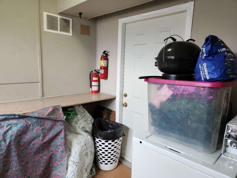 More Photos Of 50 Amherst Av, Toronto Apartments For Sale