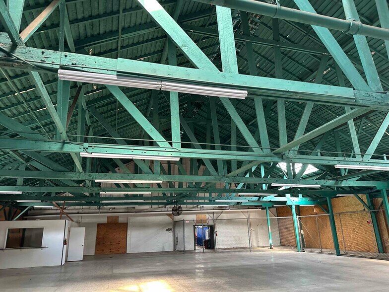 More Photos Of 12310-12320 Penn St, Whittier Unknown For Lease