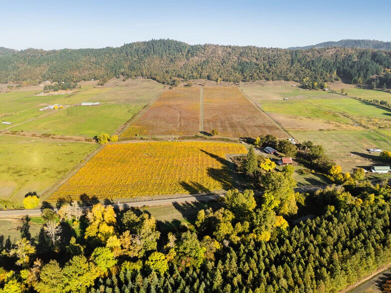 More Photos Of 8690 Lookingglass Rd, Roseburg Land For Sale