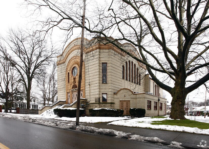 More Photos Of 908 Highland Ave, New Castle Religious Facility For Sale