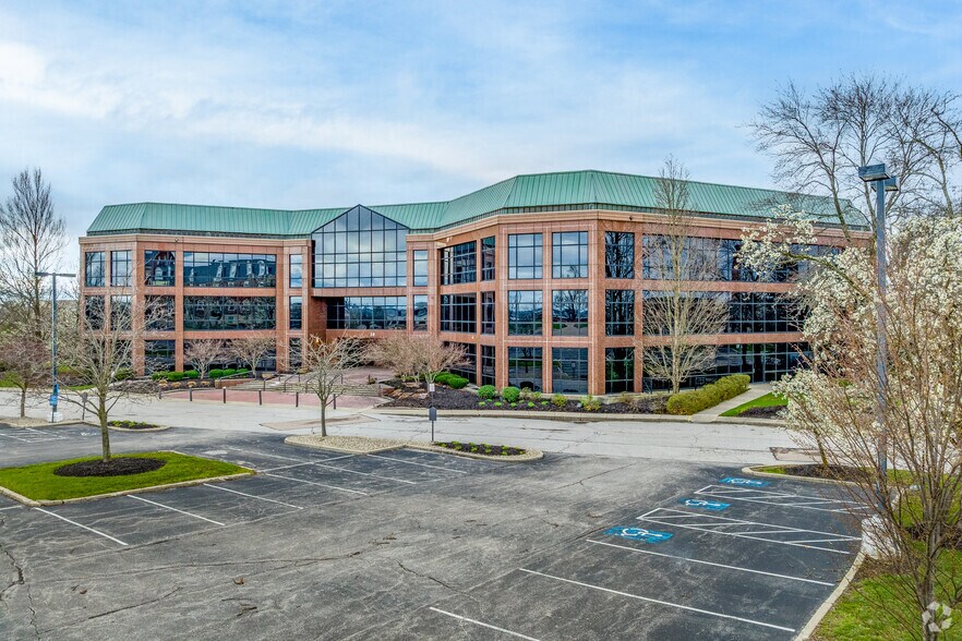 More Photos Of 30 Merchant St, Cincinnati Office For Lease