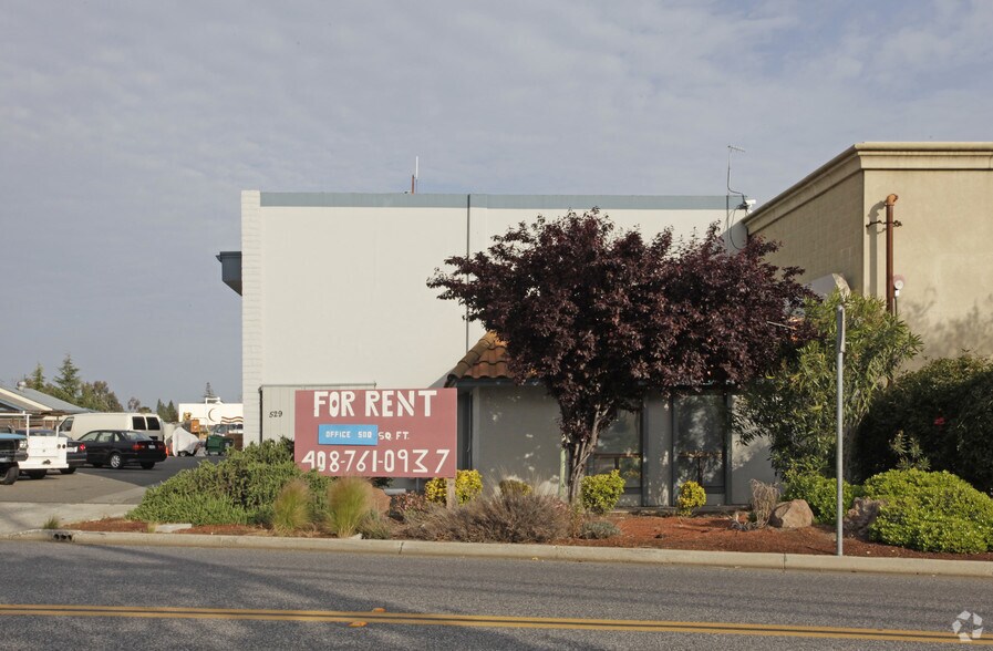 More Photos Of 529 McGlincey Ln, Campbell Warehouse For Lease