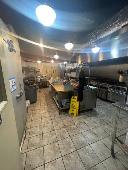 More Photos Of 1001 Jefferson St, Lynchburg Apartments For Lease
