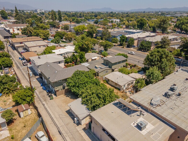 More Photos Of 14301 Roscoe Blvd, Panorama City Land For Sale