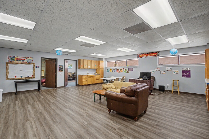 More Photos Of 2111 Skyline Dr, Mesquite Religious Facility For Sale