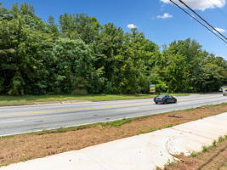More Photos Of 5655 Covington Hwy, Decatur Land For Sale