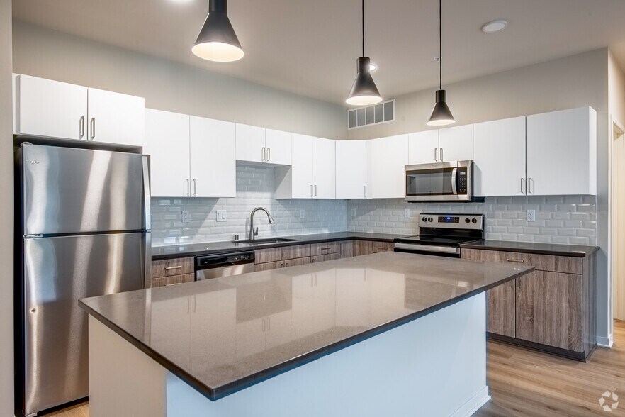 More Photos Of 2974 Ochalla Dr, Fitchburg Apartments For Lease