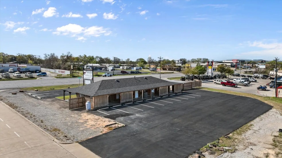 More Photos Of 4400 E Hwy 377, Granbury Office For Sale