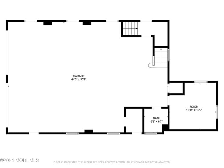 More Photos Of 119 William St, Belleville Showroom For Sale