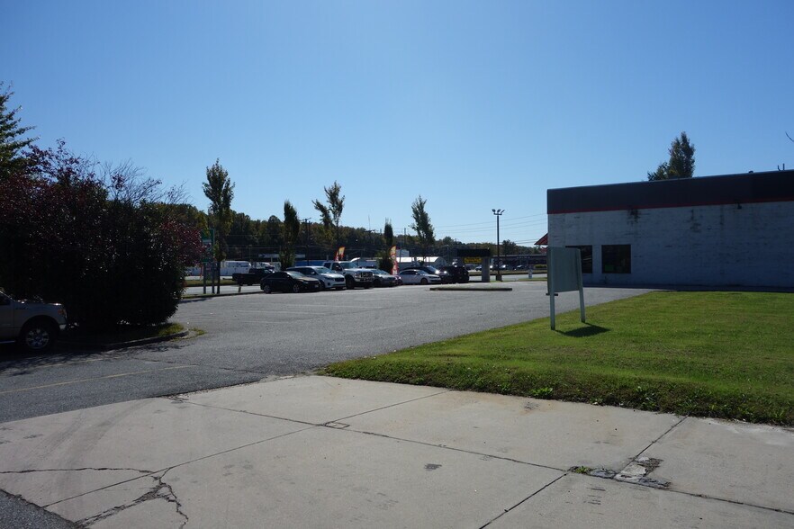 More Photos Of 614 S Philadelphia Blvd, Aberdeen Auto Repair For Sale