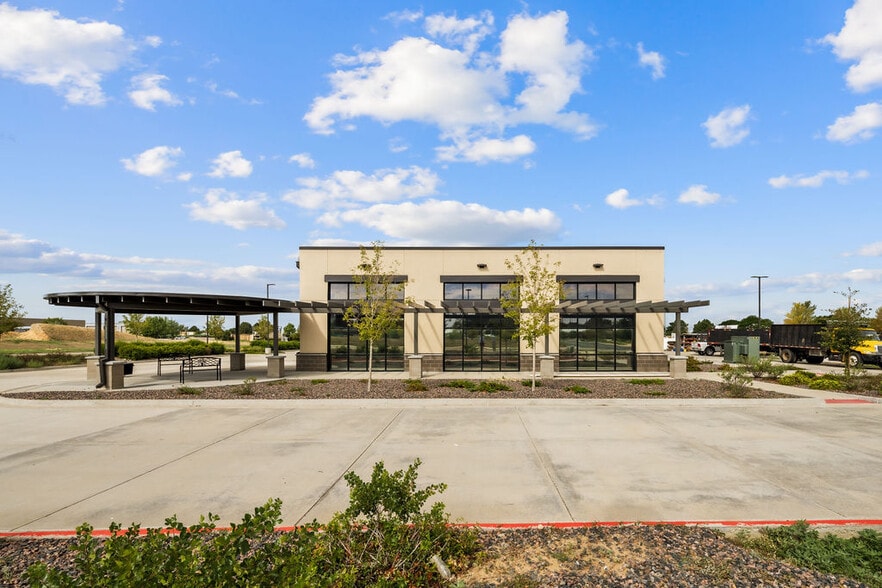 More Photos Of 806 Salida Way, Aurora Warehouse For Sale