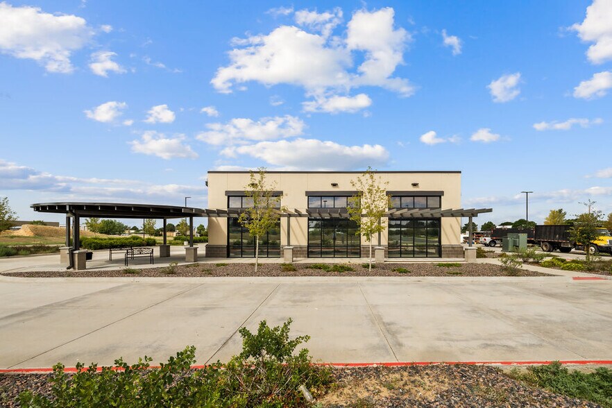 More Photos Of 806 Salida Way, Aurora Warehouse For Lease