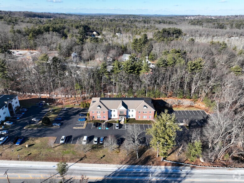 More Photos Of 68 Tadmuck Rd, Westford Coworking Space