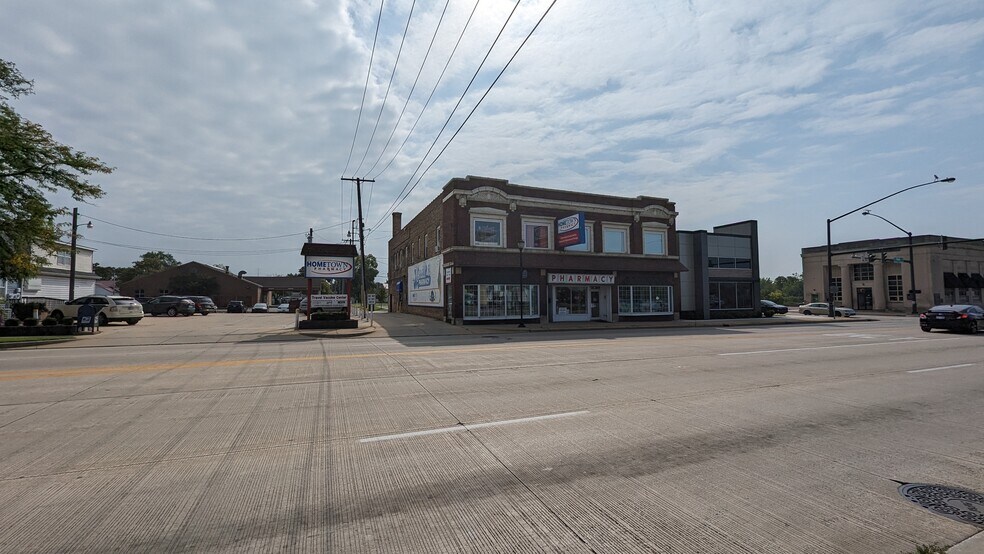 More Photos Of 608 Main st, Mishawaka General Retail For Sale