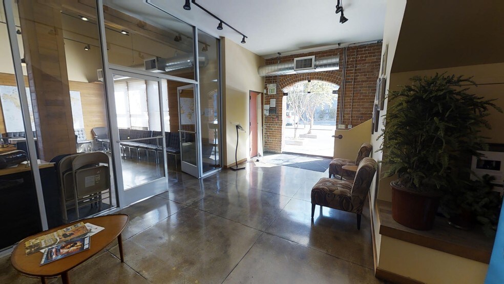 More Photos Of 2865 7th St, Berkeley Warehouse For Lease