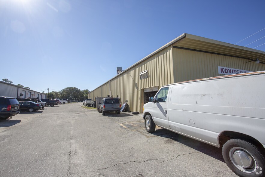 More Photos Of 4186 Kings Hwy, Port Charlotte Warehouse For Lease