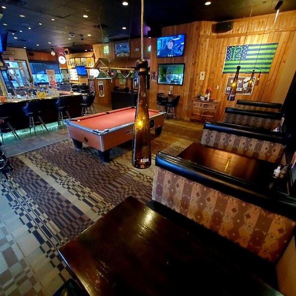 More Photos Of 6996 265th St NW, Stanwood Movie Theatre For Sale