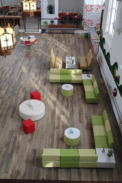 More Photos Of 75 Bacon St, Biddeford Religious Facility For Lease