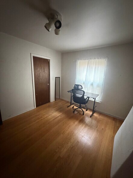 More Photos Of 836 S Morgan St, Chicago Multifamily For Sale