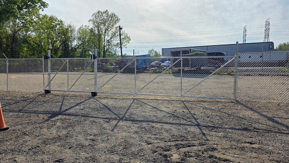 Primary Photo Of 8317 Belair Rd, Baltimore Land For Lease