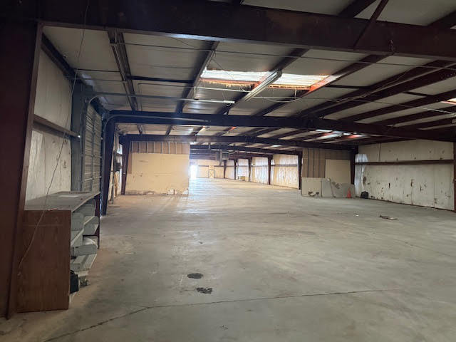 More Photos Of 3155 Atlanta Hwy, Athens Warehouse For Lease