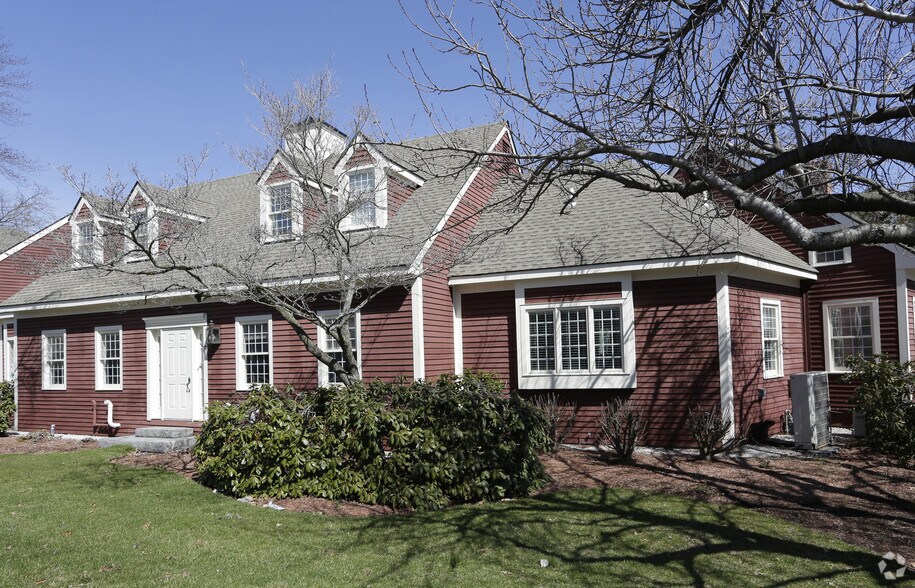 More Photos Of 89 Amherst St, Nashua Office For Lease